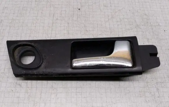 Audi A6 S6 C4 4A Rear door interior handle 4A0839020B