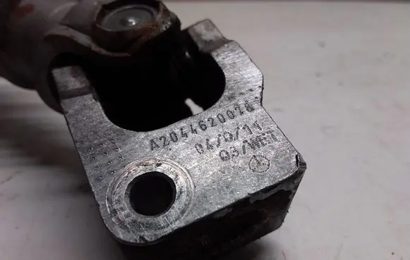 Steering column universal joint