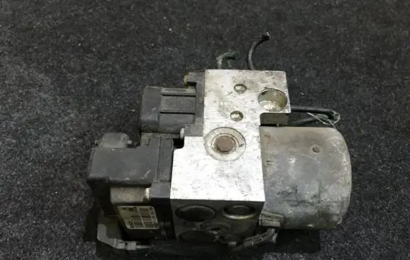Renault Scenic I ABS Pump 0265216732 7700432643