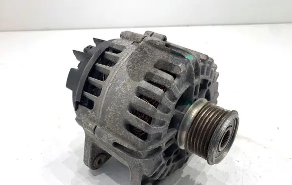 Renault Express Generator/alternator 231006293R