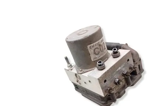 Hyundai Santa Fe ABS Pump 589102B850