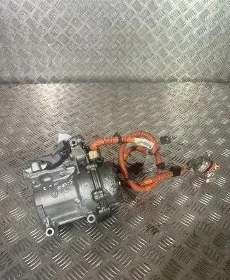 Mitsubishi Outlander Air conditioning (A/C) compressor (pump) 7813A379