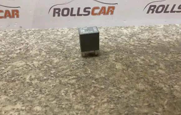 Opel Insignia A Other relay 13500114 8385