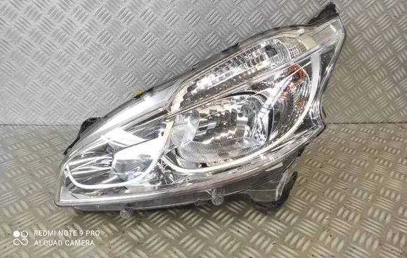 Peugeot 208 Headlight/headlamp 9802221880