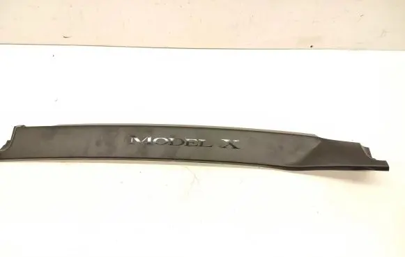 Tesla Model X Other rear door trim element 105841900