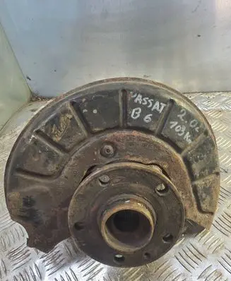 Volkswagen PASSAT B6 Front wheel hub 