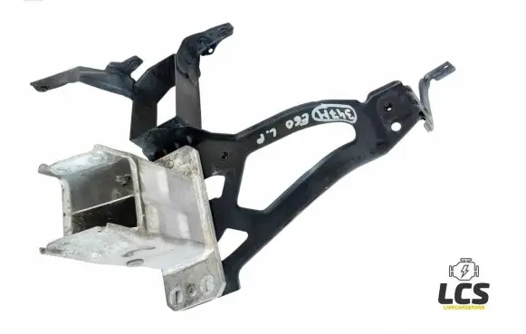 BMW 5 E60 E61 Headlight/headlamp mounting bracket 7033731 030304 11267310