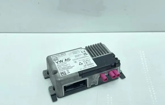 Volkswagen Touran III Other control units/modules 2GA035284B 00652511152625