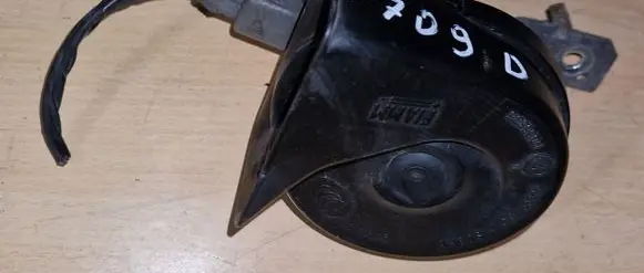 Volvo V70 Horn signal