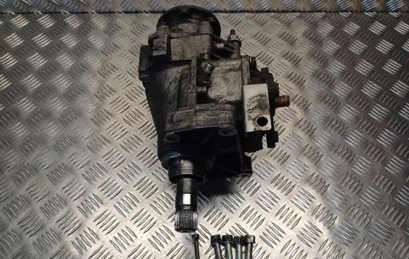 Gearbox transfer box case