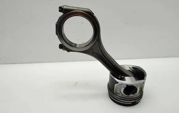 Audi A6 S6 C6 4F Piston with connecting rod 059AB
