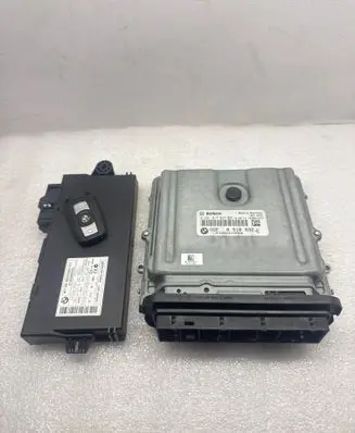 BMW 3 E90 E91 Engine control unit/module 8510832 0281017027 030097999
