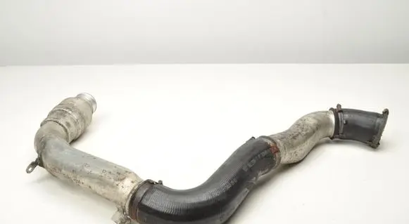 Volvo C30 Intercooler hose/pipe 31319792