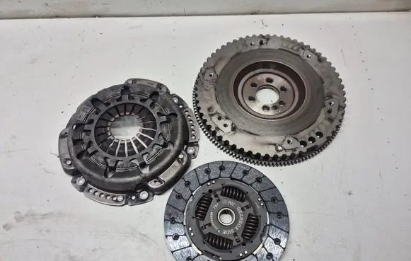 Smart ForTwo III C453 Clutch set kit 123118379R 302050331R 301018082R