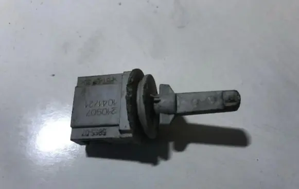 Volkswagen Golf V Interior temperature sensor 1k0907543a hlo