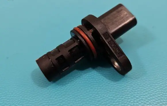 Skoda Superb B8 (3V) Crankshaft position sensor 06H.906.433.C IMPRK1440370