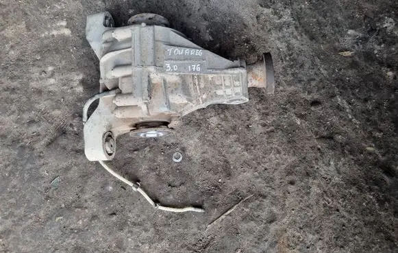 Volkswagen Touareg I Rear differential 4460310018 99039