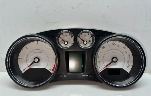 Peugeot 308 Speedometer (instrument cluster) 9666651480
