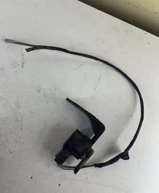 Mercedes-Benz ML W163 Air suspension front height level sensor A0105427717 A010542771