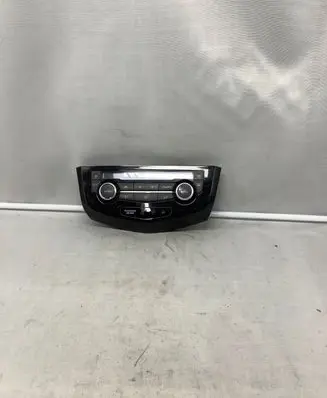 Nissan Qashqai Climate control unit 275004EA1A