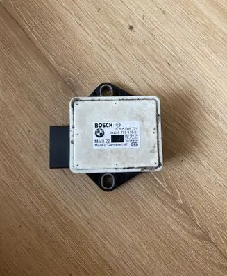 BMW 5 E60 E61 ESP acceleration yaw rate sensor 6779913