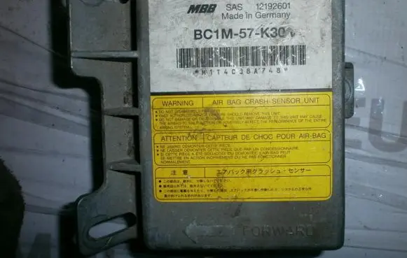 Mazda 323 Airbag control unit/module BC1M57K30 12192601