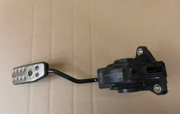 Honda CR-Z Accelerator throttle pedal SZTL0 17800SZTL01
