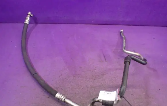 Volkswagen Golf IV Air conditioning (A/C) pipe/hose 
