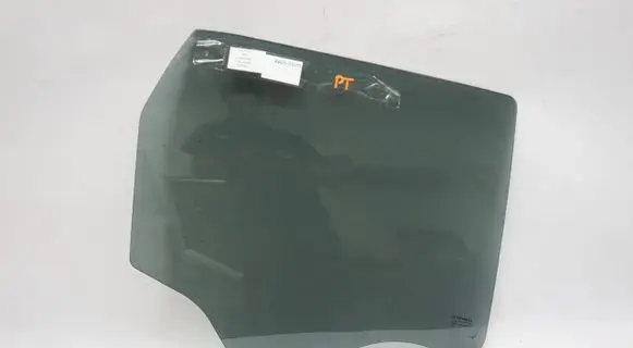 Dacia Duster II Rear windscreen/windshield window 