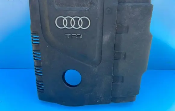 Audi A5 8T 8F Engine cover (trim) 06J103925AG