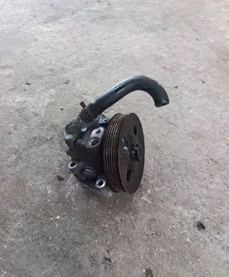 Ford S-MAX Power steering pump 9G913A696EA