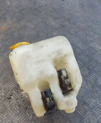 Subaru Legacy Windshield washer fluid reservoir/tank E13002353