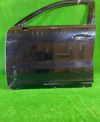 Porsche Cayenne (9Y0 9Y3) Front door