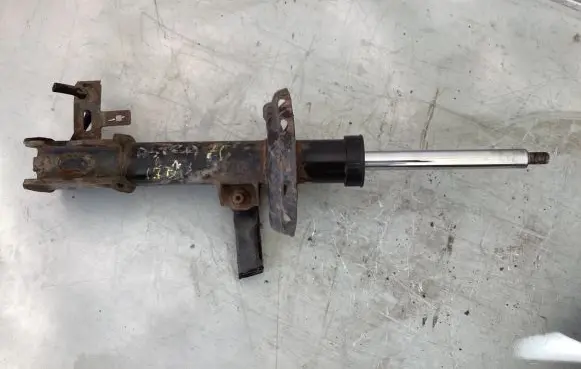 Opel Astra H Front shock absorber/damper