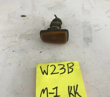 Mazda CX-7 Front fender indicator light 235632
