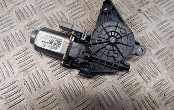 Chrysler Pacifica Rear door window regulator motor 402810D