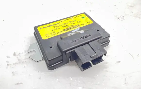 Mercedes-Benz ML W163 Transfer box differential control unit A1635457932