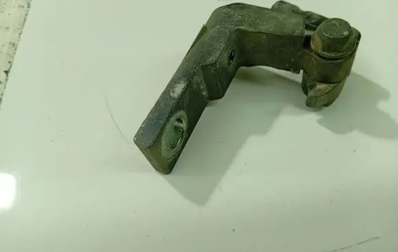 Seat Altea Front door upper hinge 