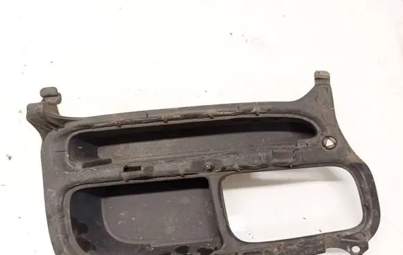 Toyota Avensis T250 Front bumper lower grill 5212705020