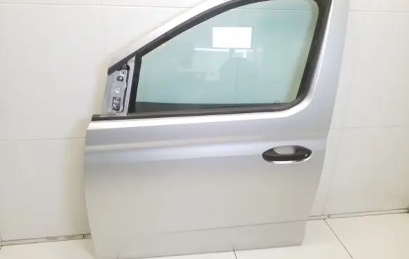 Volkswagen Caddy Front door