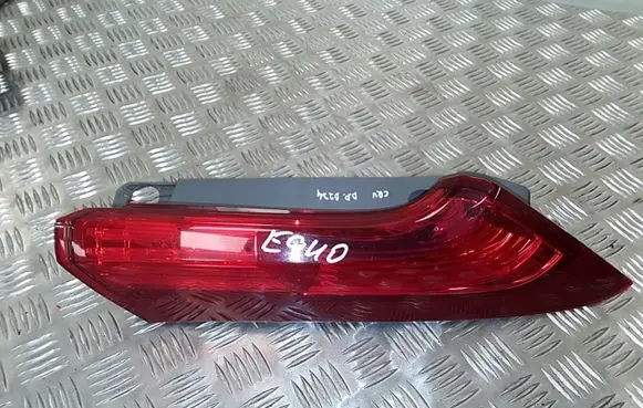 Honda CR-V Rear/tail lights W0706