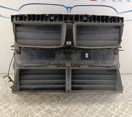BMW X1 F48 F49 Intercooler air guide/duct channel 187798