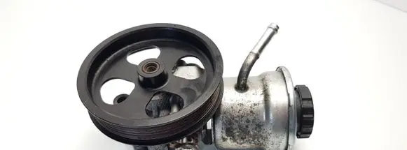 Toyota Avensis T250 Power steering pump 12180