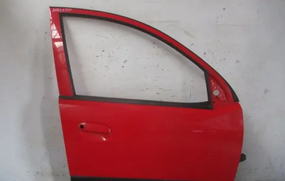 Hyundai i10 Front door