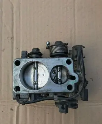 Volkswagen PASSAT B3 Throttle valve
