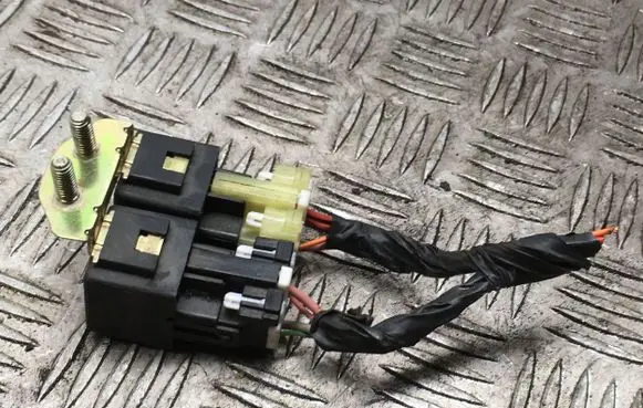 Hyundai Trajet Other relay 3961039200