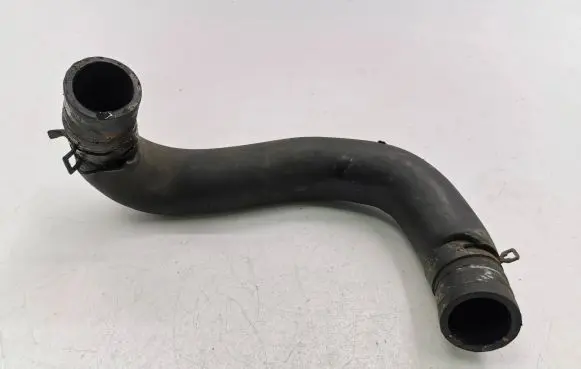 Mazda CX-7 Engine coolant pipe/hose