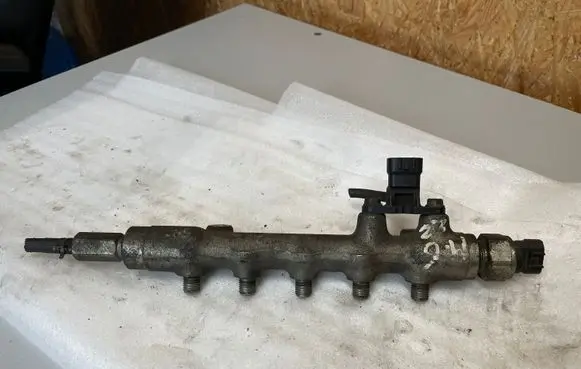 Mazda 6 Fuel main line pipe