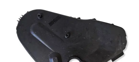 Volkswagen Touran III Timing belt guard (cover) 04L109107