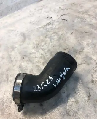 Volkswagen Jetta VI Intercooler hose/pipe 1k0145838af